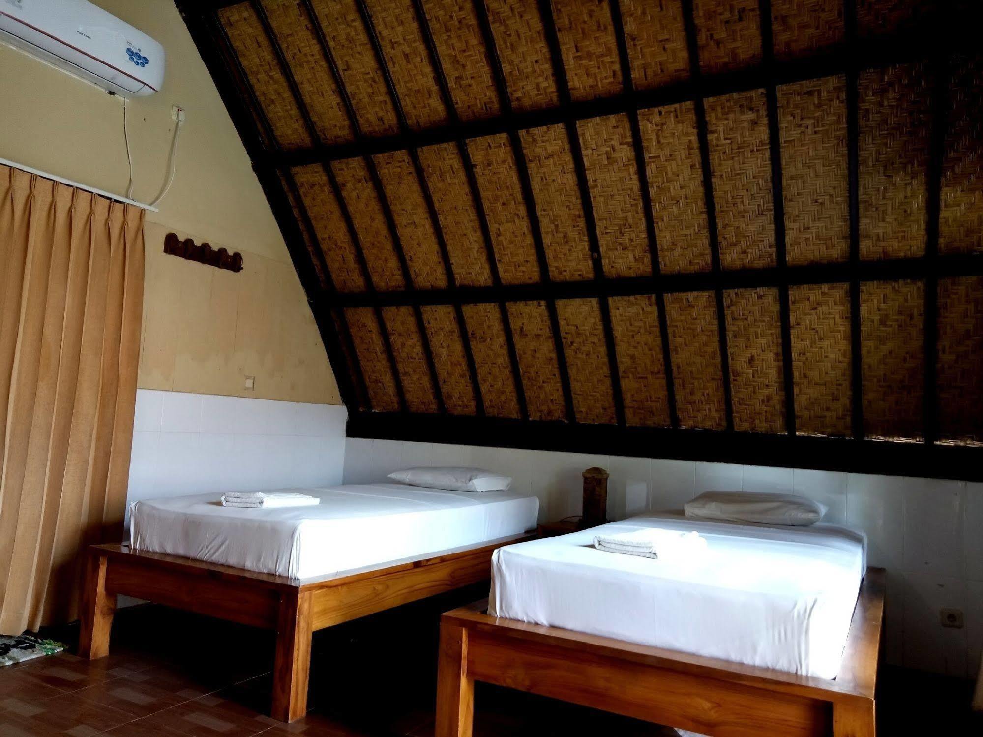 Pondok Windy Quần đảo Gili Ngoại thất bức ảnh