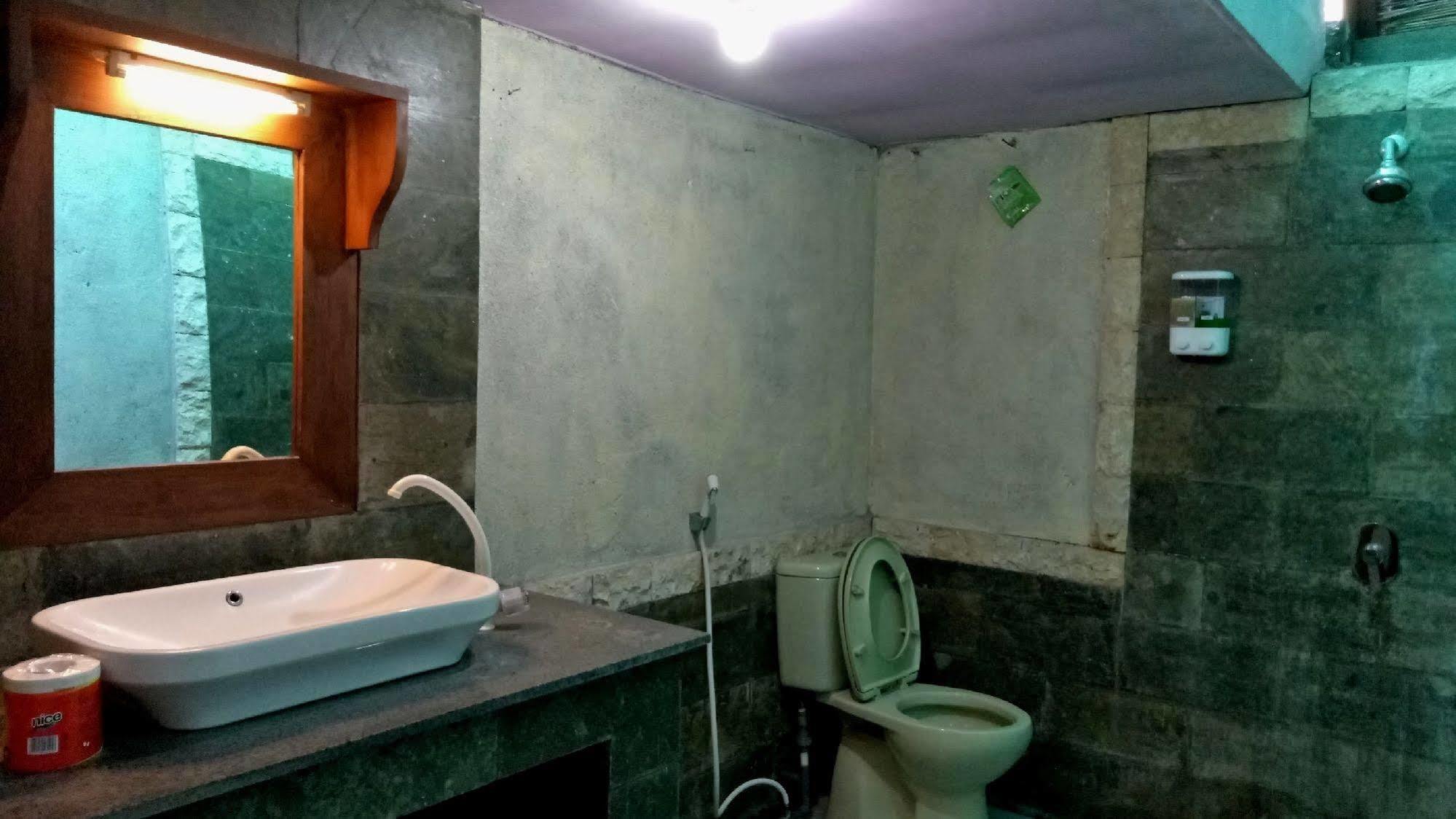 Pondok Windy Quần đảo Gili Ngoại thất bức ảnh