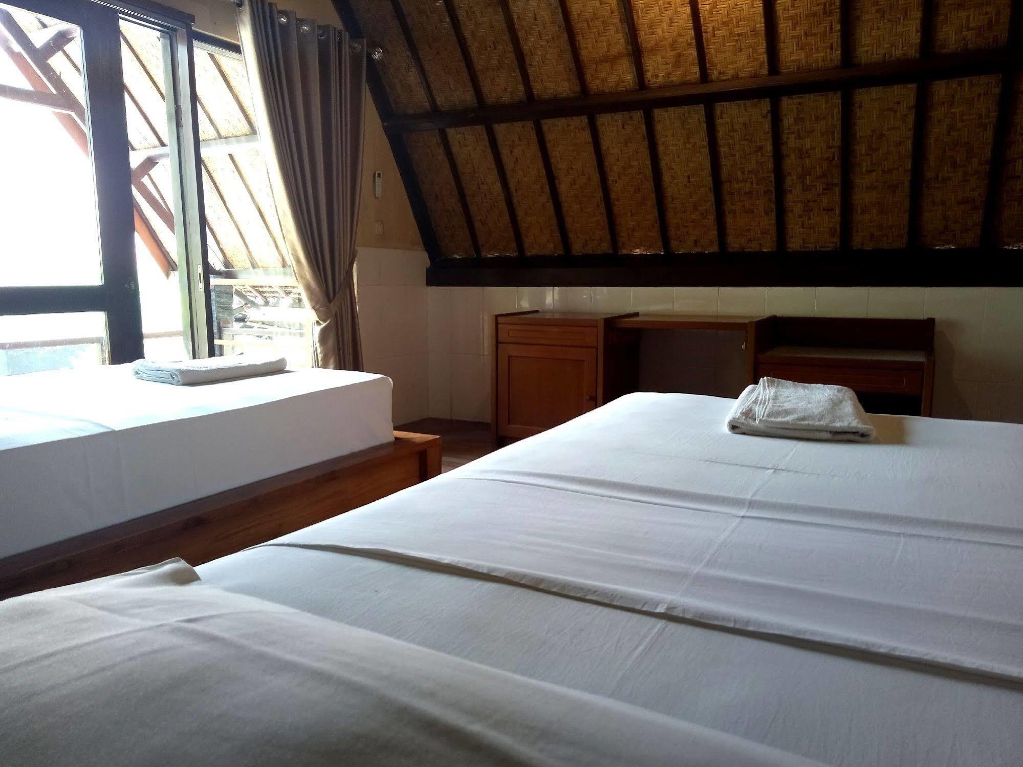 Pondok Windy Quần đảo Gili Ngoại thất bức ảnh
